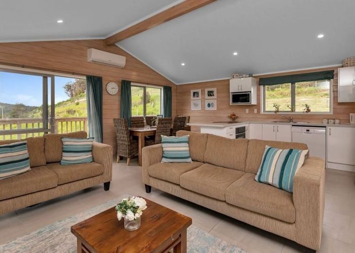  at 27 Bellevue Way, Whangarei