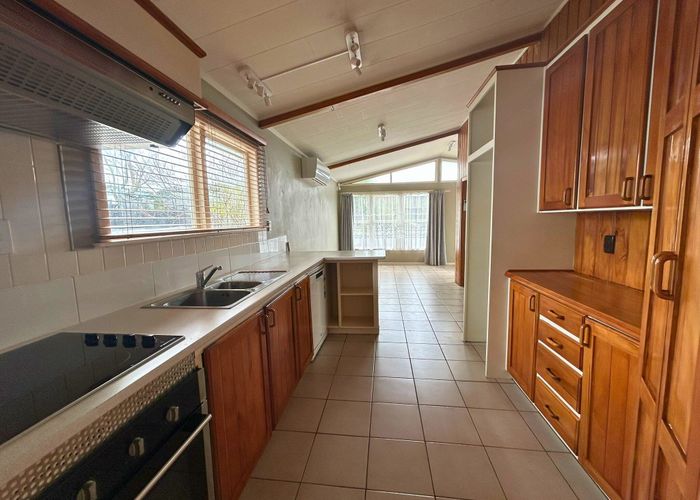  at 31 Trelawn Palce, Cockle Bay, Manukau City, Auckland