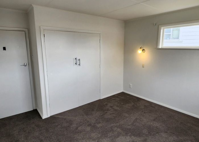  at 546 Devon Street West, Blagdon, New Plymouth, Taranaki