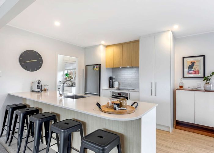  at 19 Horton Place, Avondale, Christchurch City, Canterbury
