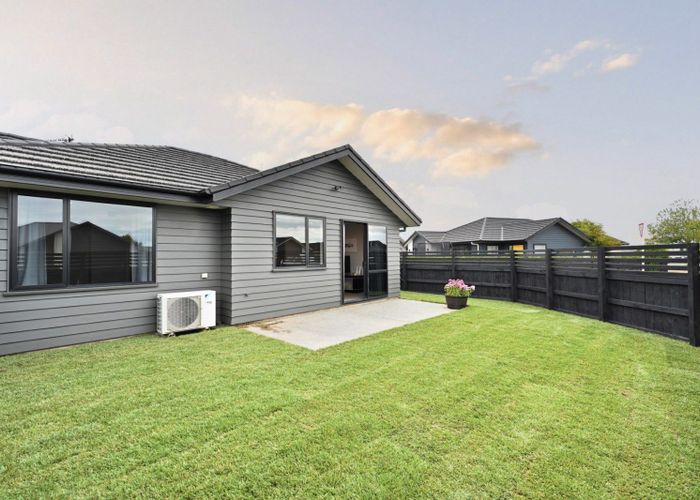  at 18 Faber Place, Rototuna North, Hamilton
