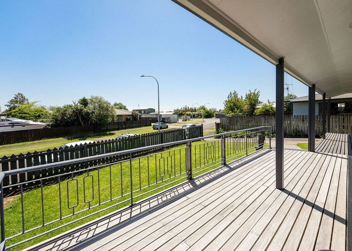  at 6 Lagoon Place, Poike, Tauranga, Bay Of Plenty