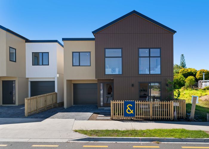  at 11 Taipahitini Road, Karaka, Franklin, Auckland