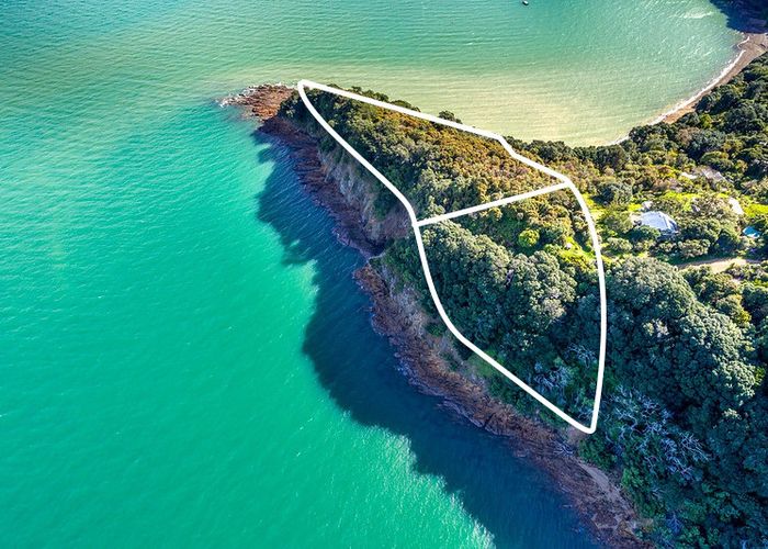  at 27 and 31 Hunterville Road, Orapiu, Waiheke Island, Auckland