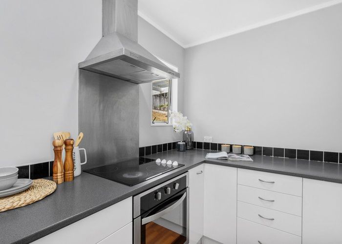  at 9 Takanini Grove, Stokes Valley, Lower Hutt