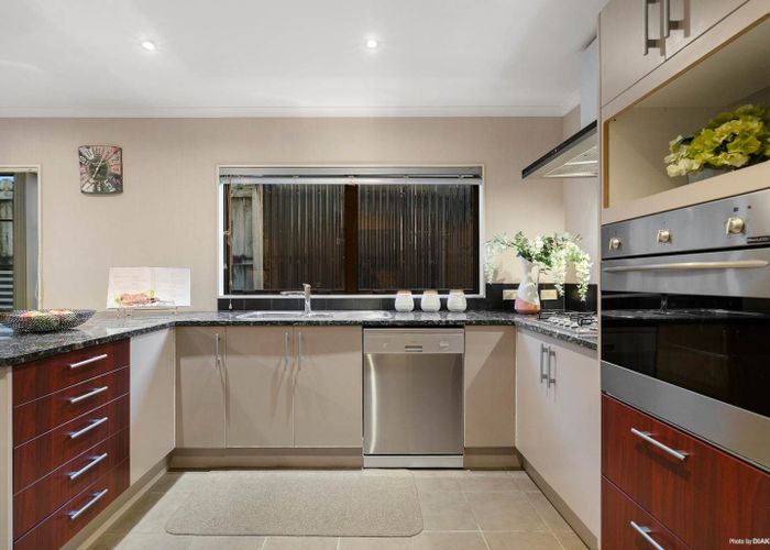  at 4A Dapple Place, Flat Bush, Manukau City, Auckland