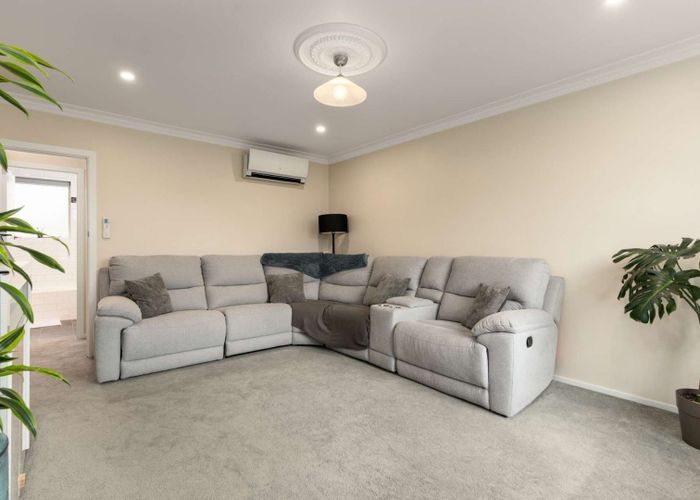  at 4/16 Holly Road, St Albans, Christchurch