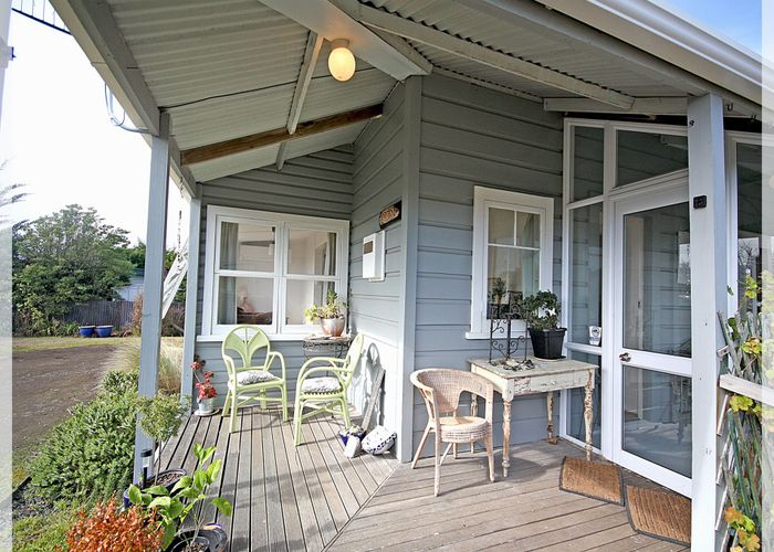  at 56A Edinburgh Terrace, Foxton Beach, Horowhenua, Manawatu / Whanganui
