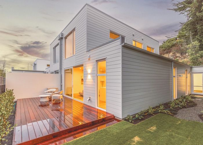  at 196 Main Road, Redcliffs, Christchurch City, Canterbury