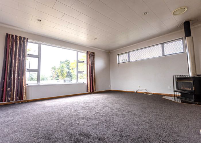  at 17 John F Kennedy Drive, Milson, Palmerston North