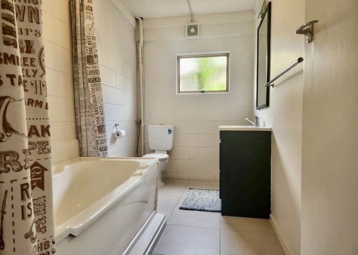  at 24A Dallas Place, New Windsor, Auckland City, Auckland