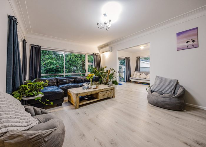  at 372 Great South Road, Papakura, Papakura, Auckland