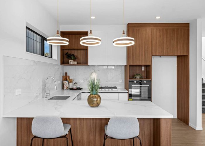  at 4/34 Tennessee Avenue, Mangere East, Manukau City, Auckland