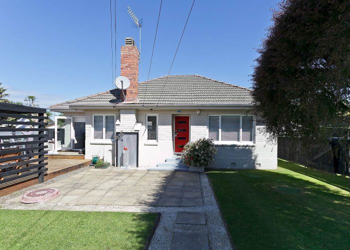  at 27 Wallath Road, Onehunga, Auckland City, Auckland