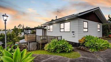  at 6 Halder Place, Torbay, Auckland