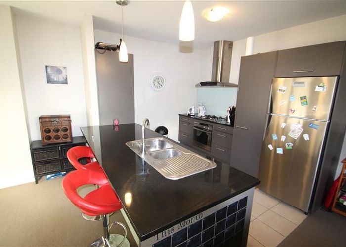  at 35T Garnet Road, Westmere, Auckland