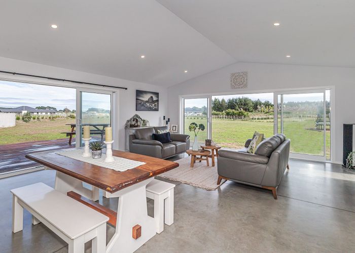 at 14 Mowhia Grove, WAITARERE, LEVIN