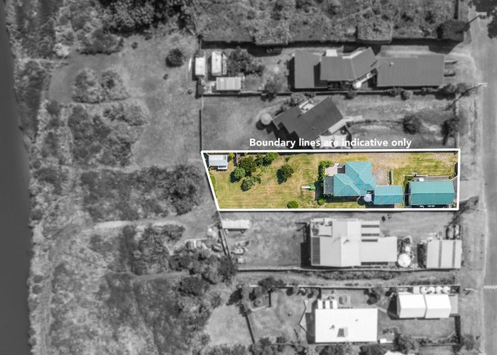  at 28 Drake Street, Waikawa Beach, Levin