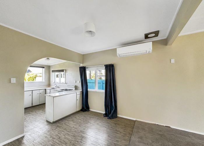  at 18 Karaka Street, Castlecliff, Whanganui, Manawatu / Whanganui