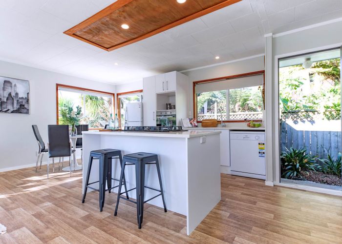  at 196 Glengarry Road, Glen Eden, Auckland