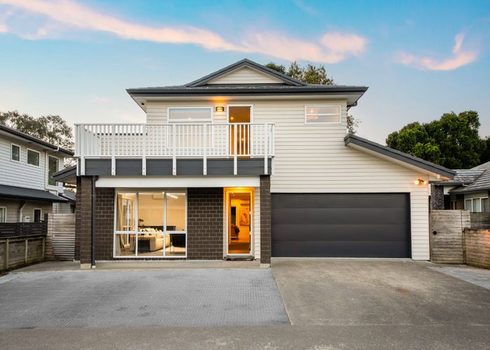  at 10 Marie Costello Way, Beach Haven, North Shore City, Auckland