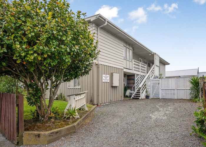  at 40E Cuba Street, Petone, Lower Hutt, Wellington