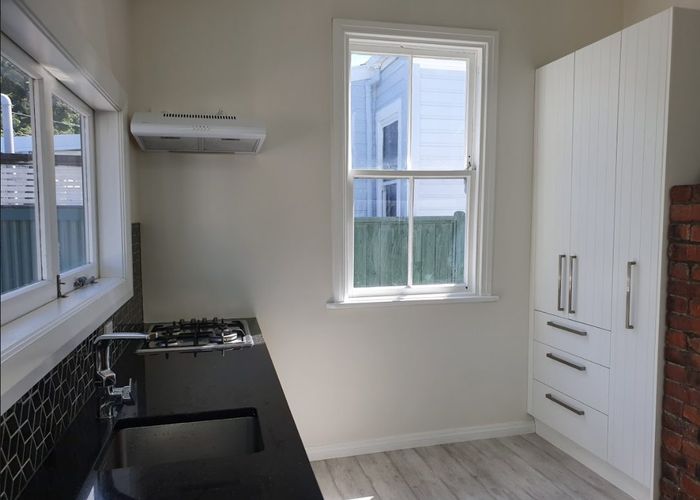  at 23 Riddlers Crescent, Petone, Lower Hutt