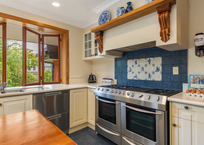  at 60 Summerhill Drive, Fitzherbert, Palmerston North