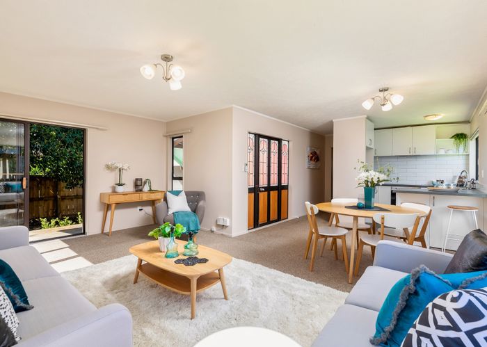  at 12A Sutherland Road, Point Chevalier, Auckland