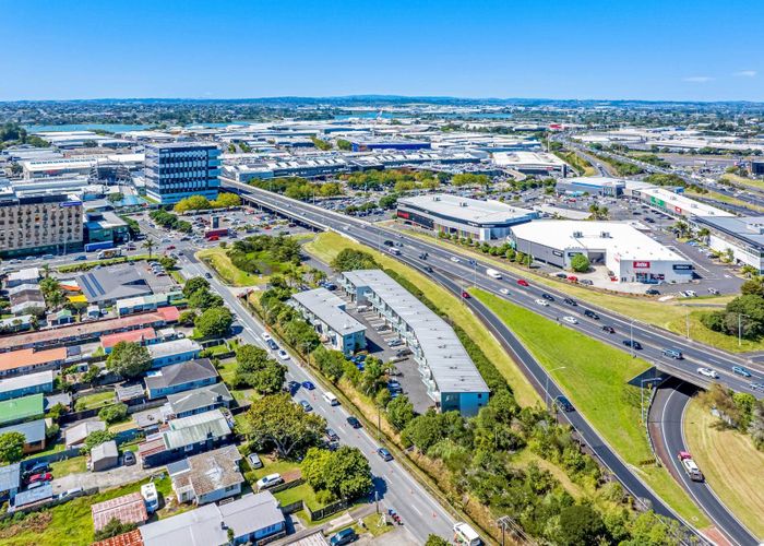  at 18 Aranui Road, Mount Wellington, Auckland City, Auckland