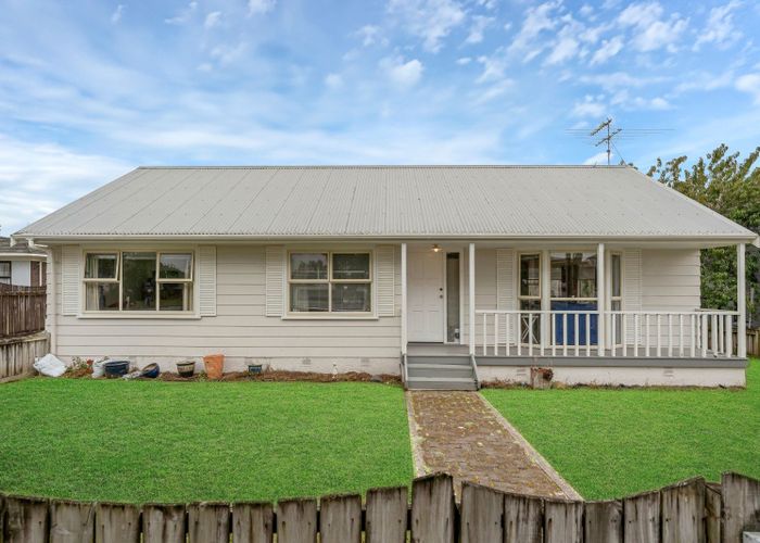  at 41 Paterson Avenue West, Pukekohe