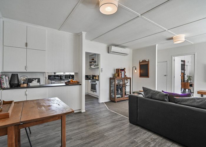  at 201A Kenilworth Road, Mayfair, Hastings