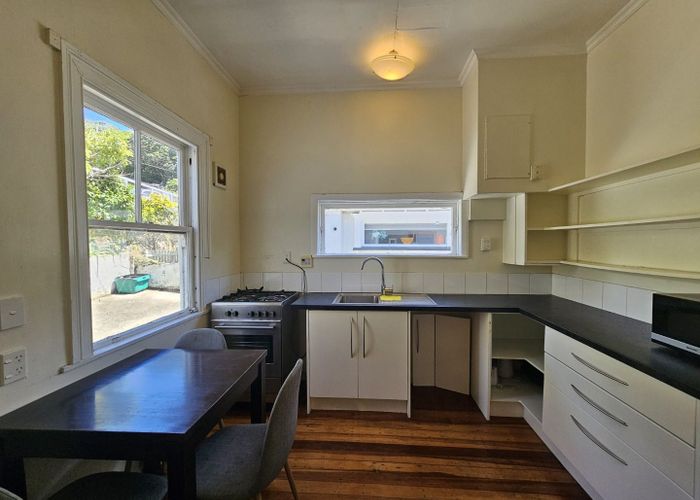  at 37 Raroa Road, Kelburn, Wellington, Wellington