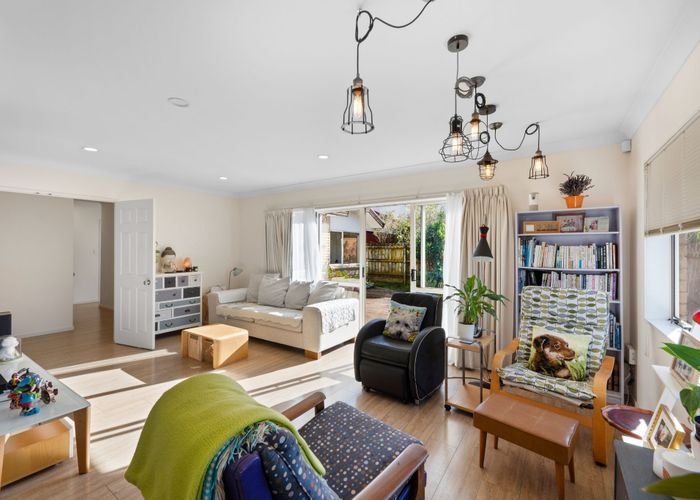  at 1/15 Penruddocke Road, Half Moon Bay, Manukau City, Auckland