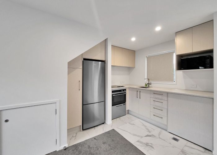  at 4/17 Pearce Crescent, Taita, Lower Hutt, Wellington