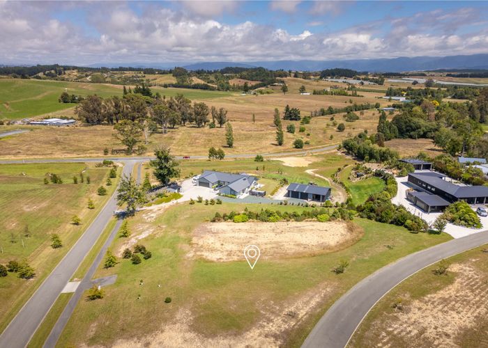  at 17 Deck Road, Tasman, Tasman, Nelson / Tasman