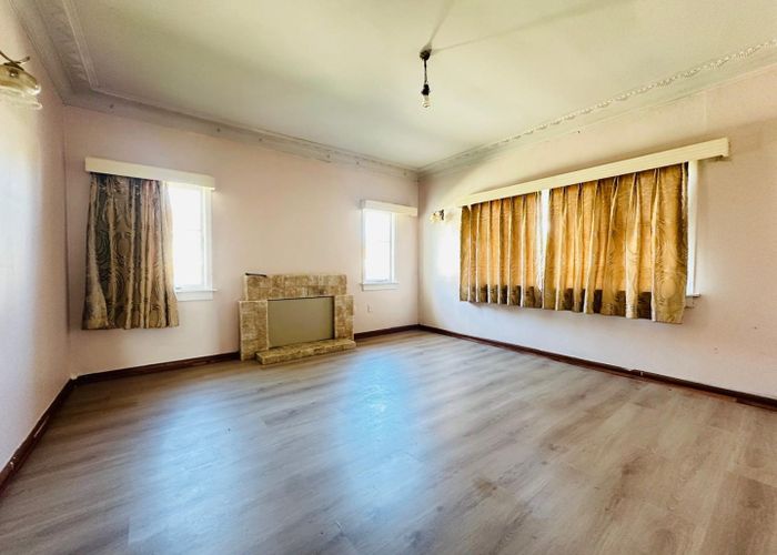  at 39 Cambridge Terrace, Papatoetoe, Manukau City, Auckland