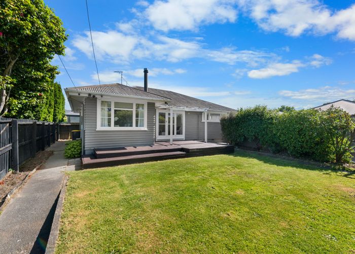  at 1/31 Pinehurst Crescent, Russley, Christchurch