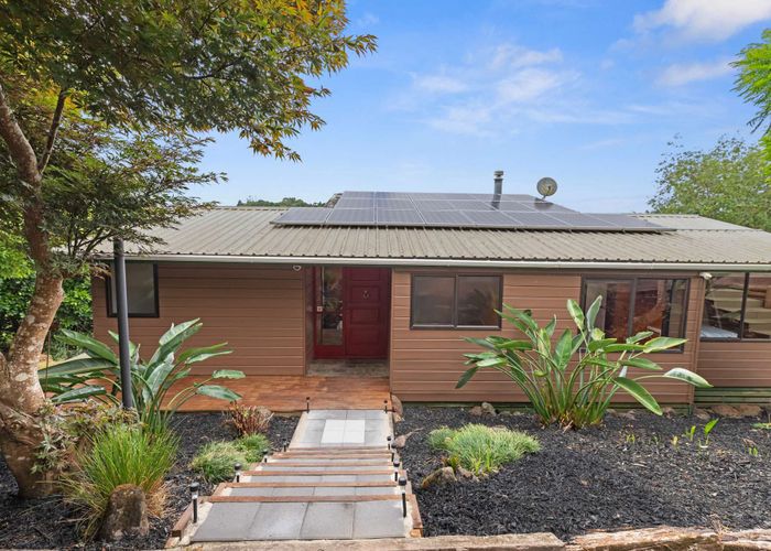  at 14 Redmount Place, Red Hill, Papakura