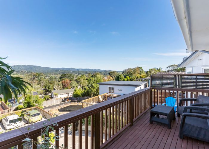  at 162 Glengarry Road, Glen Eden, Auckland