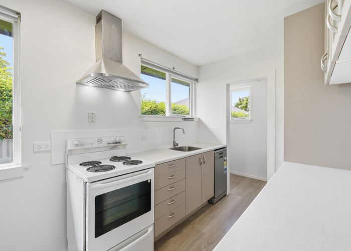  at 3/102 Edward Avenue, Edgeware, Christchurch City, Canterbury