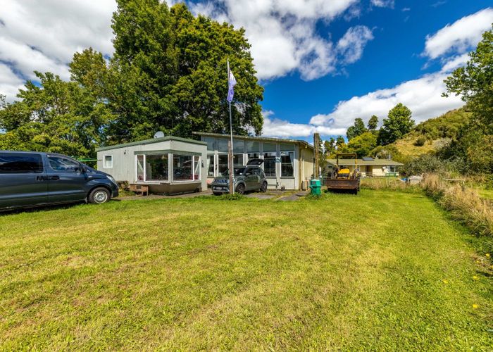  at 1682 Ohura Road, Douglas, Stratford
