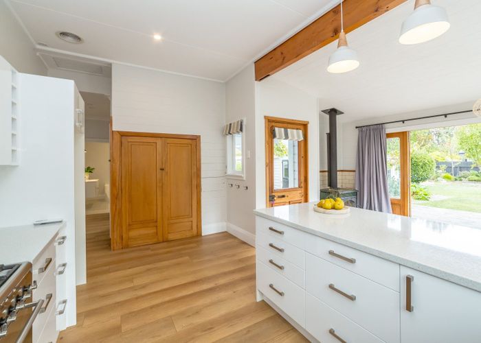  at 35 Cambridge Terrace, Masterton