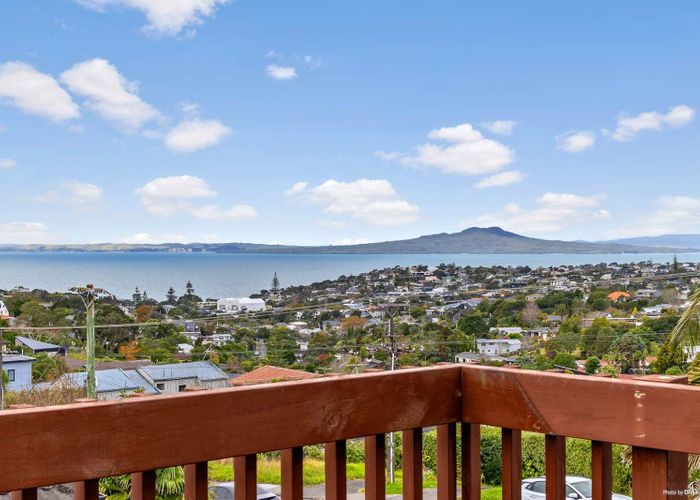  at 95A Sunrise Avenue, Murrays Bay, Auckland