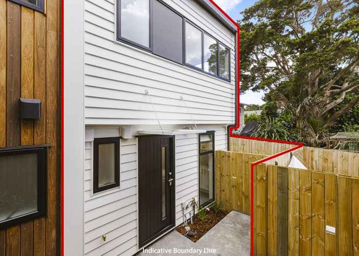  at 10/63 Hillcrest Avenue, Hillcrest, North Shore City, Auckland