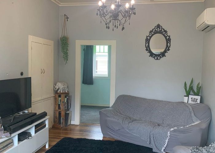  at 19 Te Moau Avenue, Parakai, Rodney, Auckland