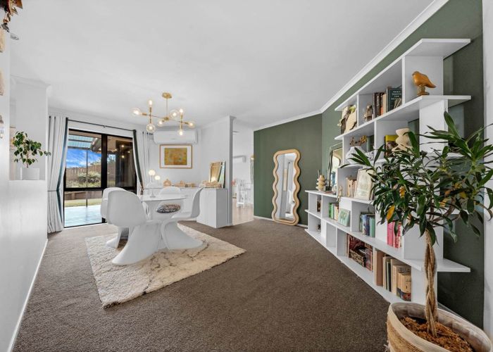  at 24 St Clair Place, Browns Bay, North Shore City, Auckland