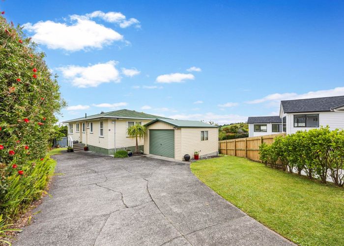  at 18 Cherry Road, Bucklands Beach, Manukau City, Auckland