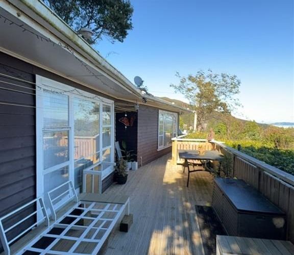  at 32 Woodvale Grove, Fairfield, Lower Hutt, Wellington