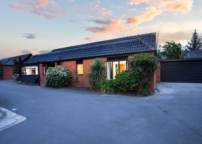 at 6/415 Mairehau Road, Parklands, Christchurch